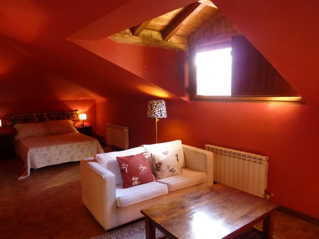 Aire De Ruesga Hotel Стая снимка