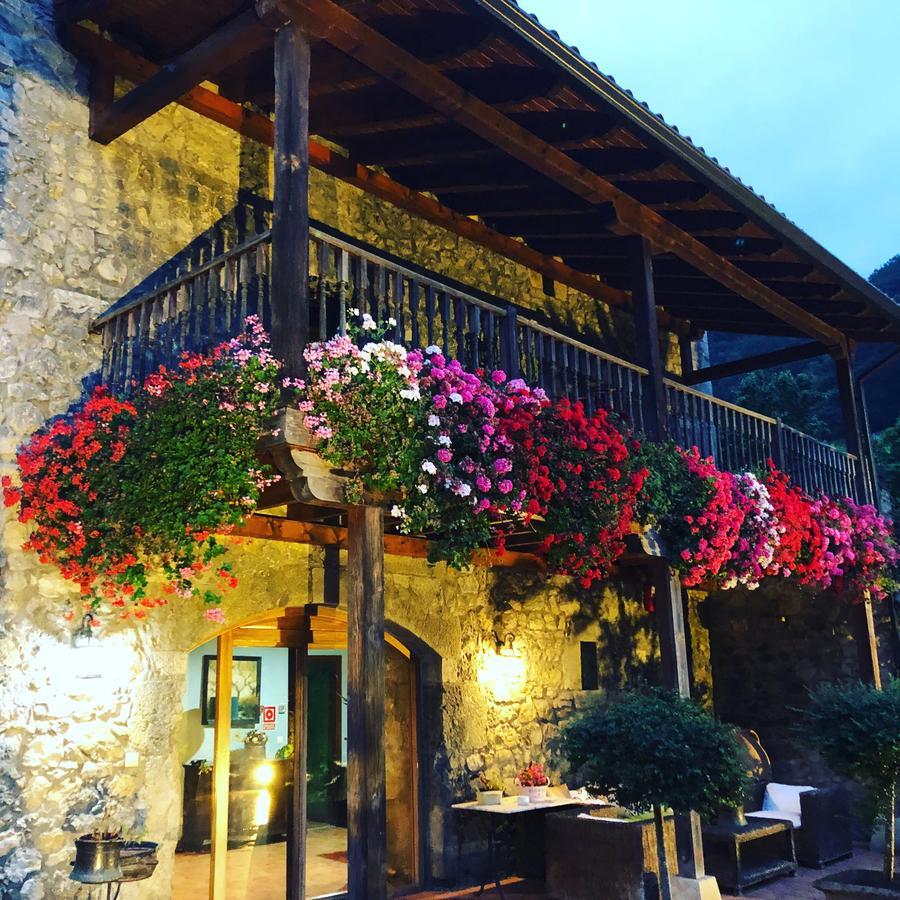 Aire De Ruesga Hotel Екстериор снимка